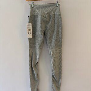NWT Alosoft High Waisted Goddess Legging in Zinc Heather New With Tags
